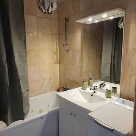 公寓 St Nectaire- Terrasse Privee- 4 Personnes 圣内克泰尔